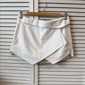 Zara White Asymmetrical Skort Shorts